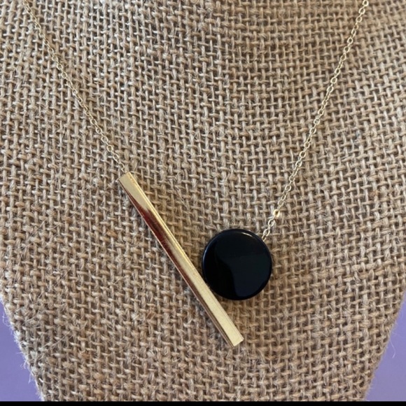 LAST ONE 💖Black Circle with Metal Bar Necklace - Picture 3 of 7